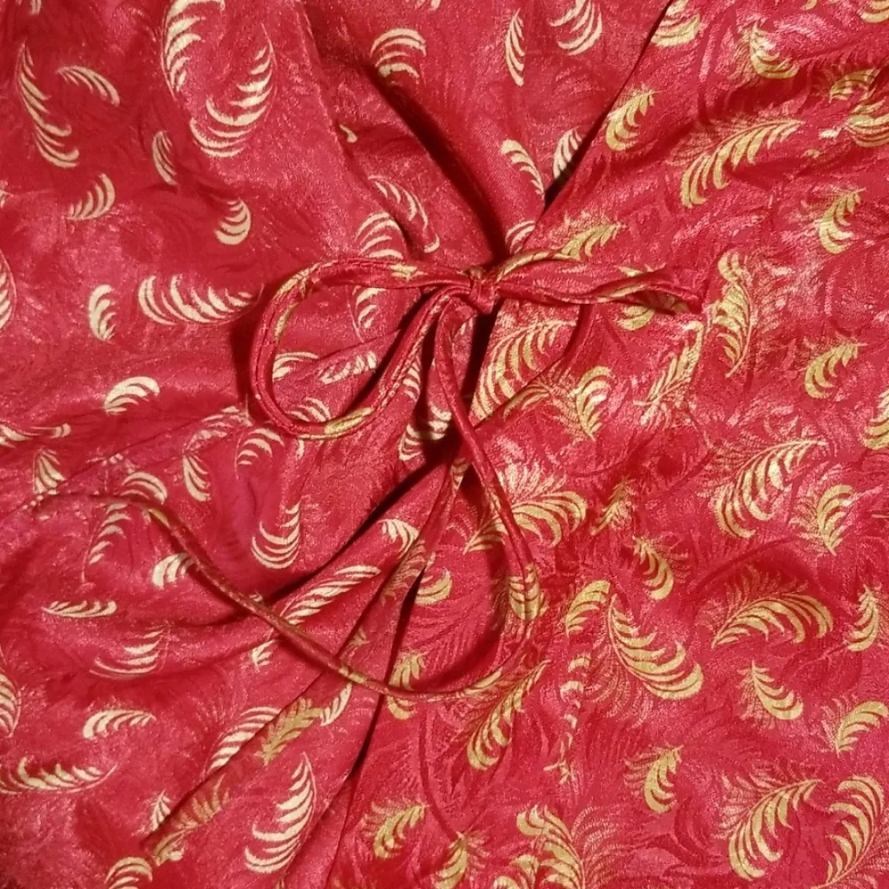 Victoria Secret robe‎ size is o/s